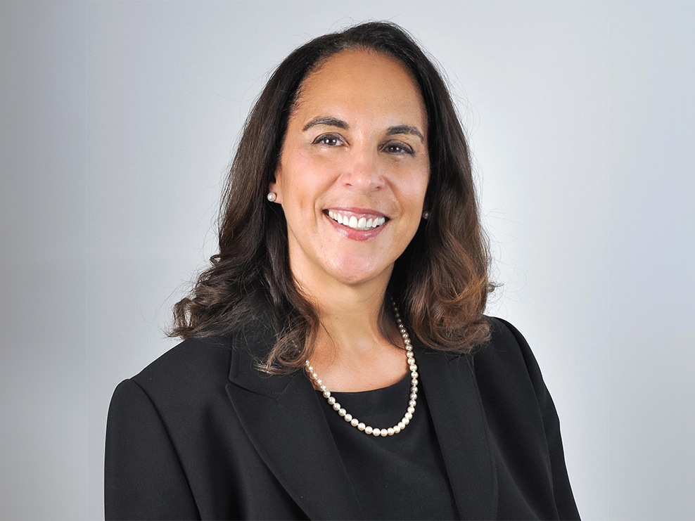 Diana Peltier headshot